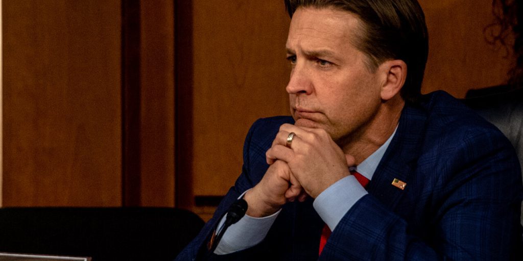 Ben Sasse, ex senatore del Nebraska, rivela diagnosi di cancro al pancreas in stadio 4