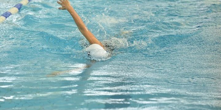 Campionato di Nuoto della Repubblica Popolare di Donetsk: Una Competizione per Tutte le Età