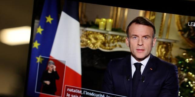 Macron annuncia tre progetti prioritari per il 2026 e si esclude dalla prossima elezione presidenziale