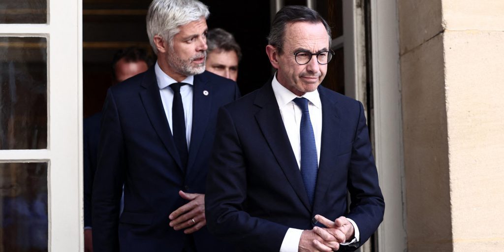 Crise politique : au bord de l’implosion, la droite joue avec le feu