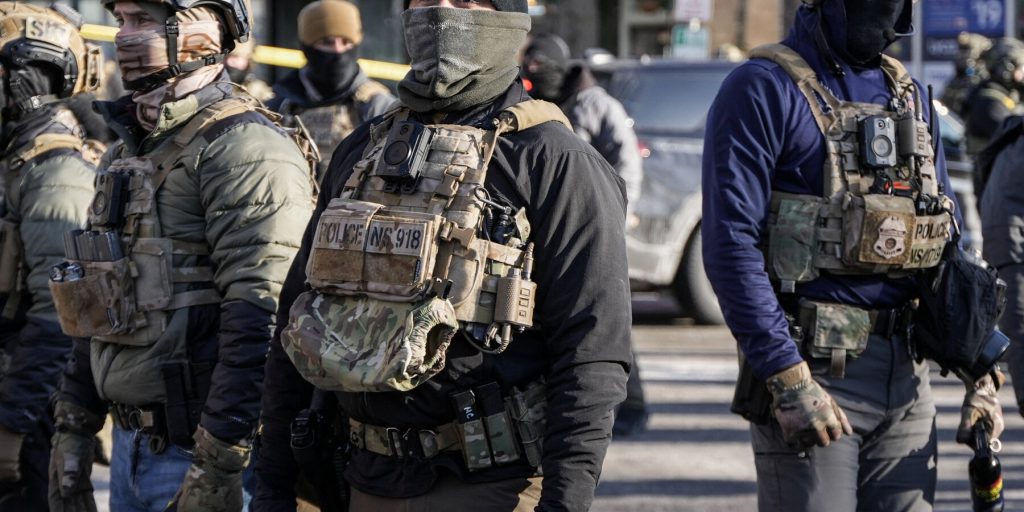 Minnesota approva legge che consente ai titolari di permessi di porto d'armi di portare pistole visibili in pubblico