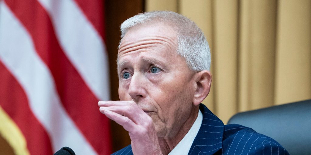 Repubblicani in posizione delicata sostengono l’estensione dei crediti fiscali per l’assistenza sanitaria