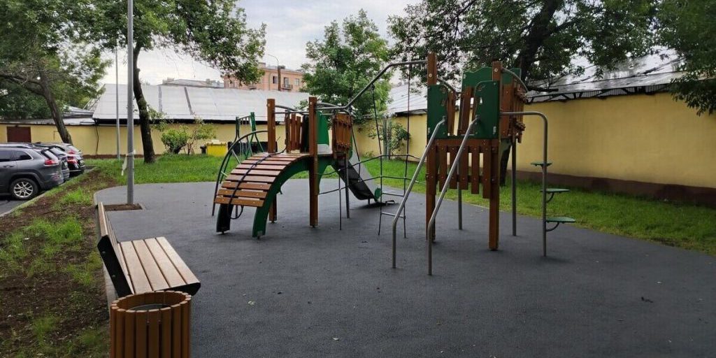 В Пионерском выделили 16 миллионов на обновление детской площадки