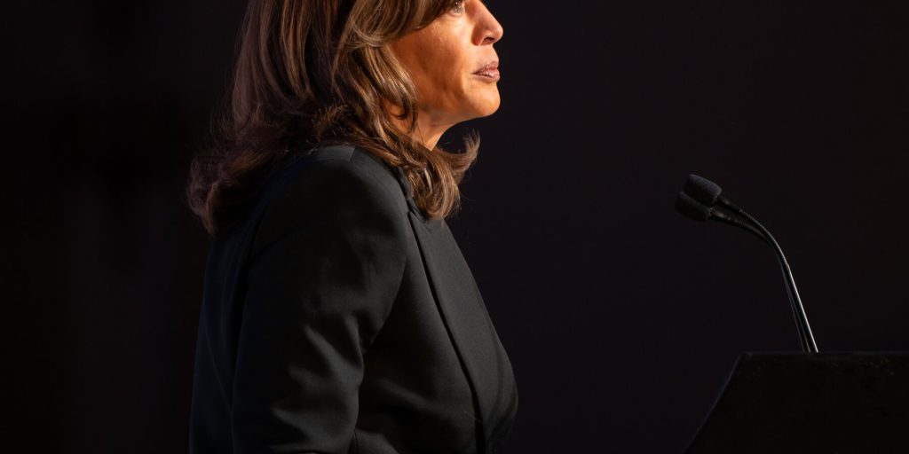 Kamala Harris Valuta una Nuova Candidatura alla Presidenza degli Stati Uniti