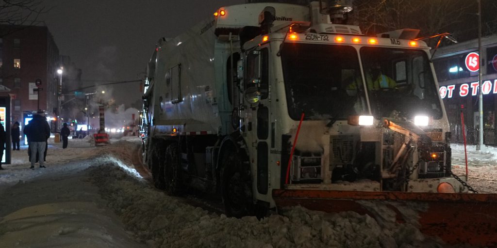 Tempesta invernale deposita un piede di neve in 17 stati, record di 31 pollici a Bonito Lake, NM