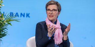 BCE: riduzione dei crediti deteriorati ma persistono vulnerabilità nel sistema bancario europeo