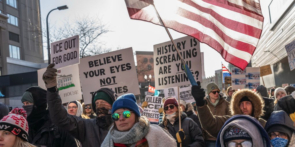 Il Times evita termini giudicanti come “omicidio” nella copertura di Minneapolis