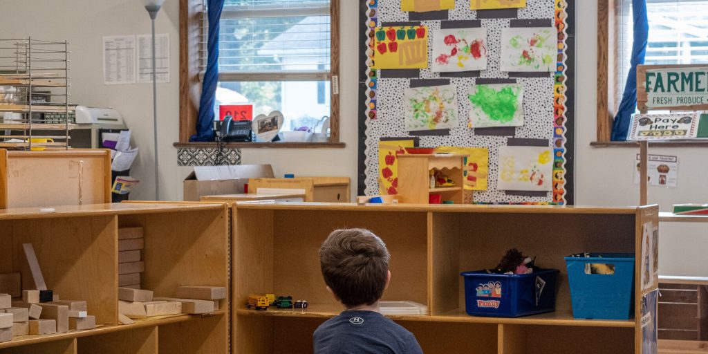 Tribunale del West Virginia vieta la negazione delle esenzioni religiose ai vaccini nelle scuole