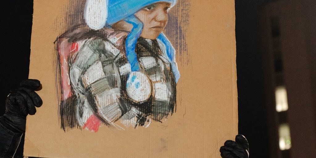 Giudice sospende temporaneamente la deportazione di un bambino di 5 anni detenuto dall'ICE in Minnesota