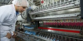 Nestlé taglia 16 mila posti di lavoro mentre le vendite si riprendono nei 9 mesi