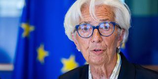 Lagarde (BCE): non possiamo rimanere rifugio passivo, euro sia valuta che plasma proprio destino