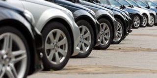 Mercato auto usate agosto 2025 stabile con calo del diesel e crescita delle ibride