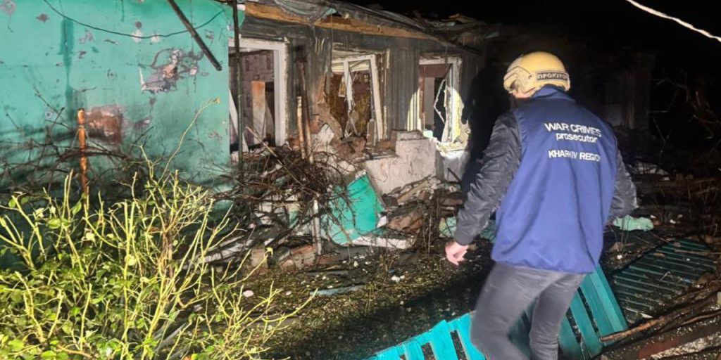 Attacco a Kharkiv: Russia lancia bombe aeree guidate, 9 feriti e 15 case danneggiate