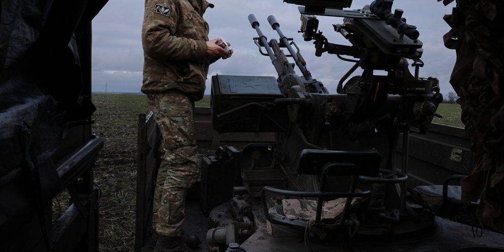 Trump prosegue le trattative Ucraina‑Russia, affronta le difficoltà della sicurezza