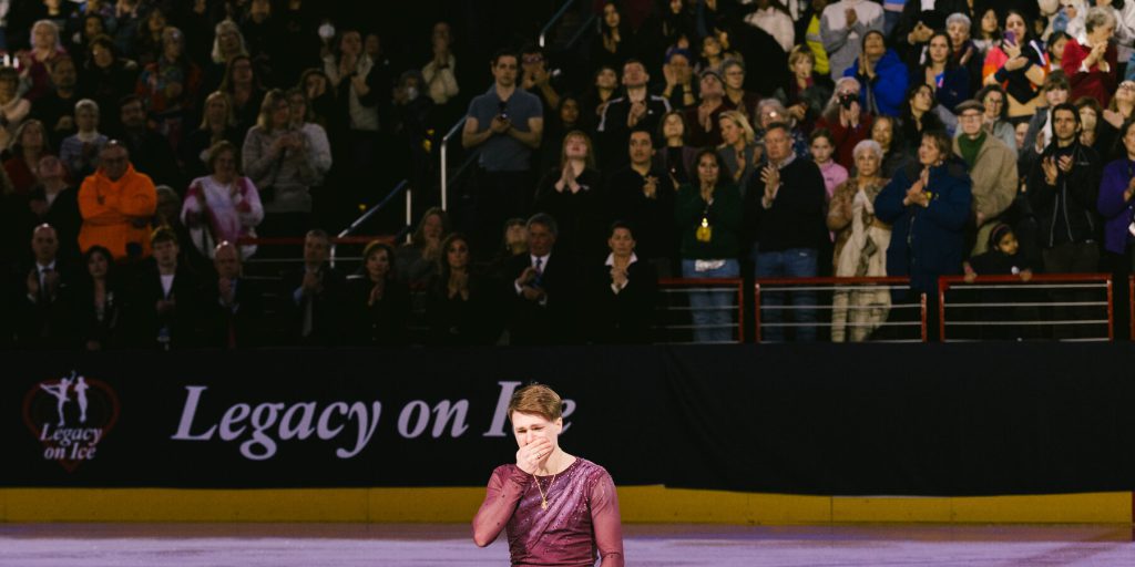 Maxim Naumov: dal lutto alla competizione, pronto per i Giochi Milano‑Cortina 2026