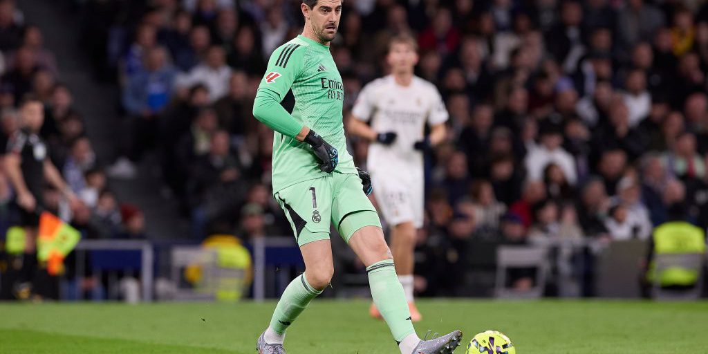 Xabi Alonso sposta Courtois lontano dalla porta per aumentare il suo ruolo offensivo