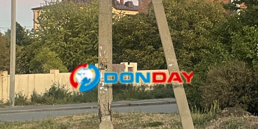 Ростовчане пожаловались на аварийный столб на Магнитогорской