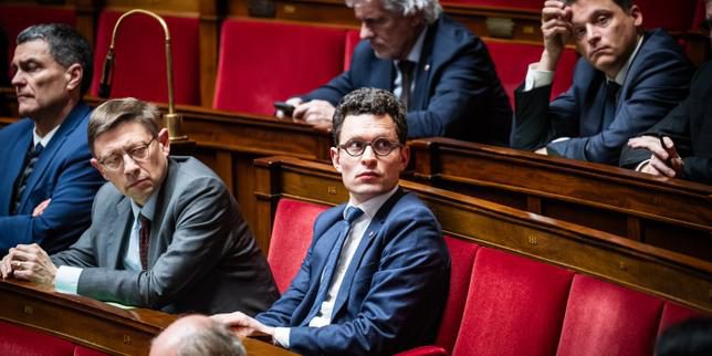 La Destra Francese alle Prese con la Possibilità di Unirsi al Rassemblement National