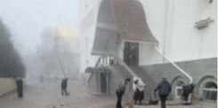 Attacco di droni russi incendia il Monastero della Santa Dormizione a Odesa, tre feriti