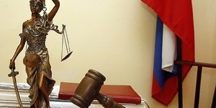 Donna vince causa per risarcimento danni auto dopo incidente causato da evento meteorologico estremo