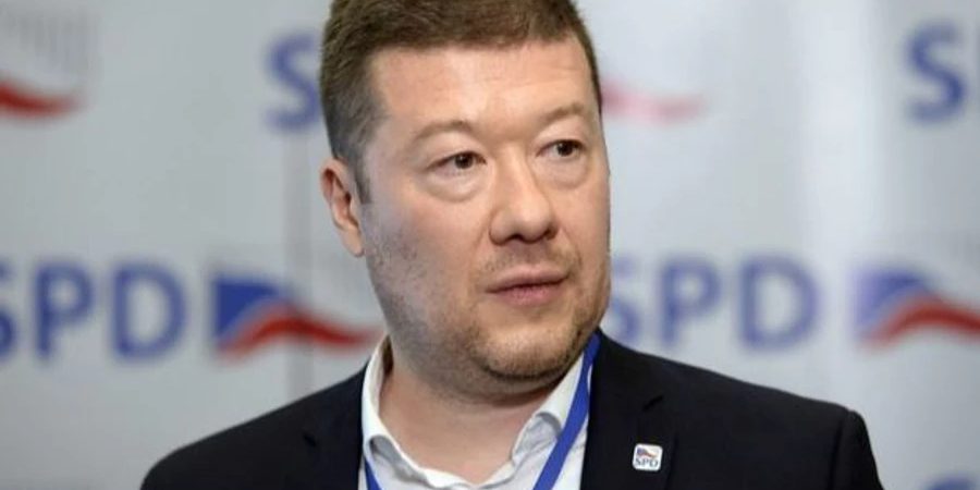 Opposizione ceca chiede voto per rimuovere il presidente della Camera dei Deputati Tomio Okamura dopo il suo discorso anti‑Ucraina