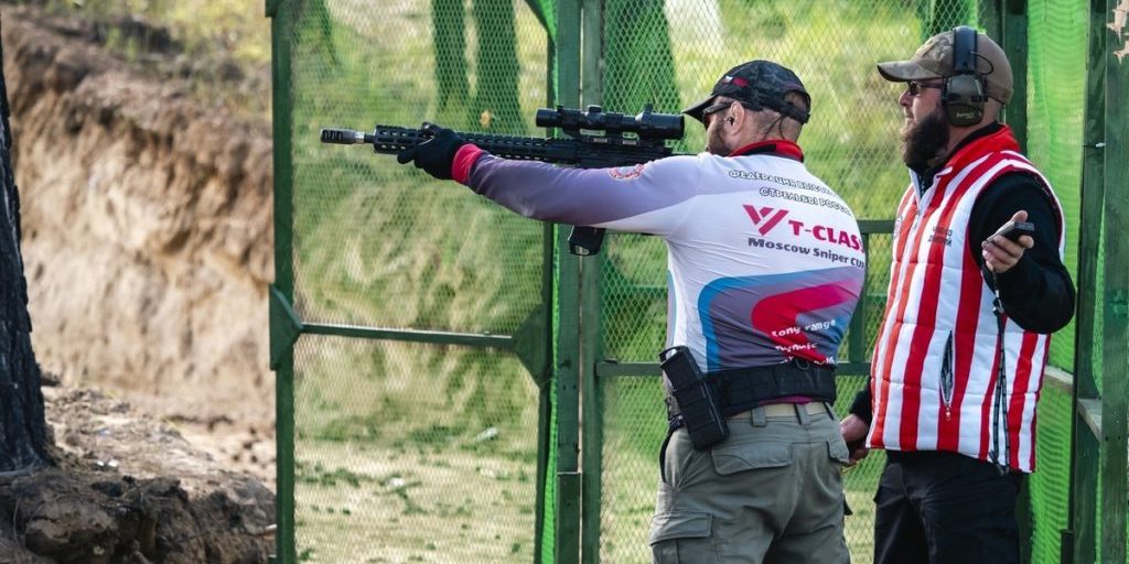 Vittoria Storica per lo Sportivo di Smolensk nella Competizione di Tiro Pratico in Buriazia