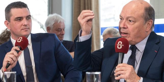 Annemasse 2026: il sindaco non si candida, le disuguaglianze salariali e l'accesso all'alloggio dominano il dibattito