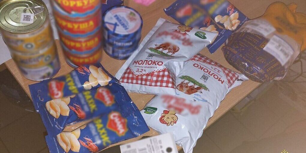 "Arrestato per furto: Ivan Petrov ruba merce del valore di 2000 grivne da supermercato locale"