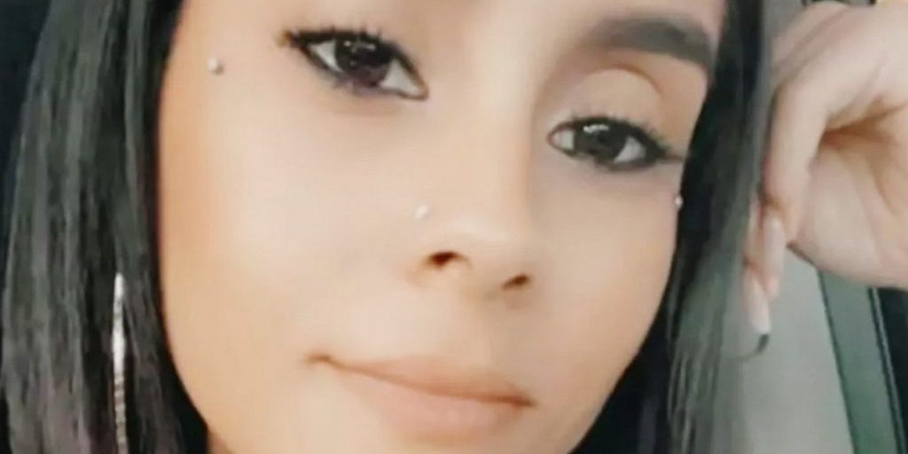 Relazione Sessuale tra un'Ex Assistente e uno Studente Minorenne: Abuso di Potere e Conseguenze