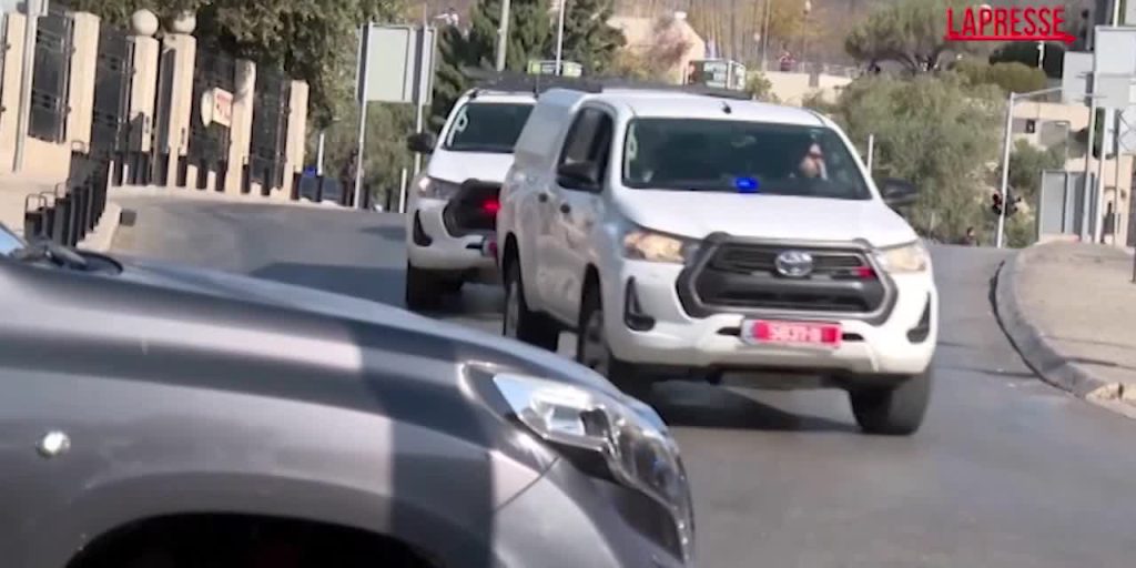 Visita ufficiale in Israele: il vicepresidente JD Vance scortato dalla polizia alla Chiesa del Santo Sepolcro