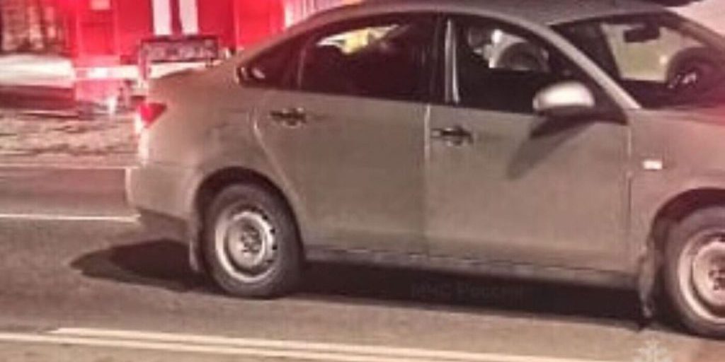 Nissan Almera сбил нескольких пешеходов в Дзержинском районе