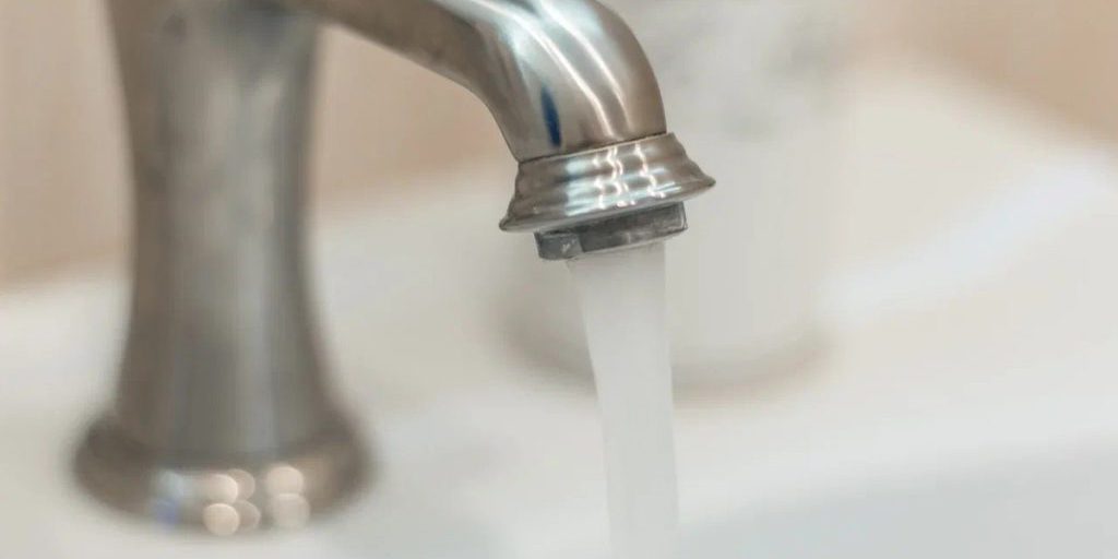 Жители трёх улиц Рязани остались без горячей воды на полмесяца