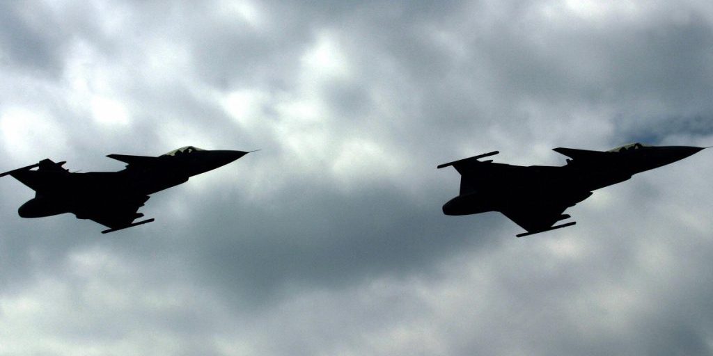 Media reports say Sweden wants to sell Ukraine 120 Gripen aircraft