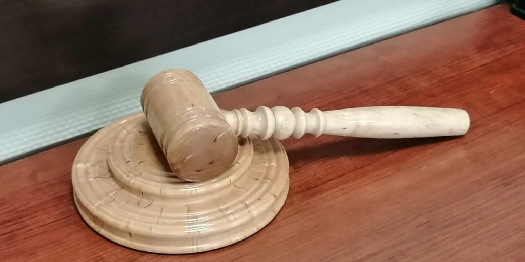 В кризисный центр Петрозаводска доставили беременную девочку, оставшуюся без жилья