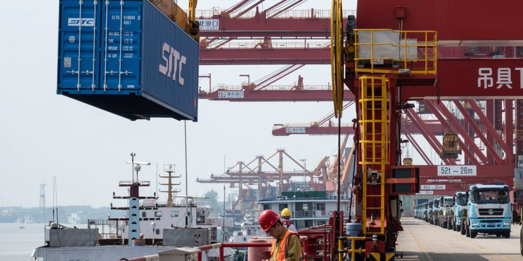 La Cina ottiene una vittoria strategica nei colloqui commerciali con gli Stati Uniti sulla questione delle tariffe e delle terre rare