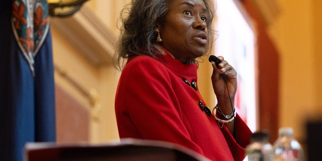 Virginia Advances Redistricting Plan Toward New Congressional Maps