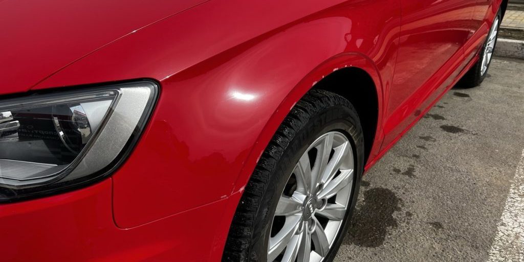 Giudici di Pace a Železnovodsk Risolvono Disputa Familiare con Soluzione Eguale per la Divisione di un'Automobile di Marca Estera