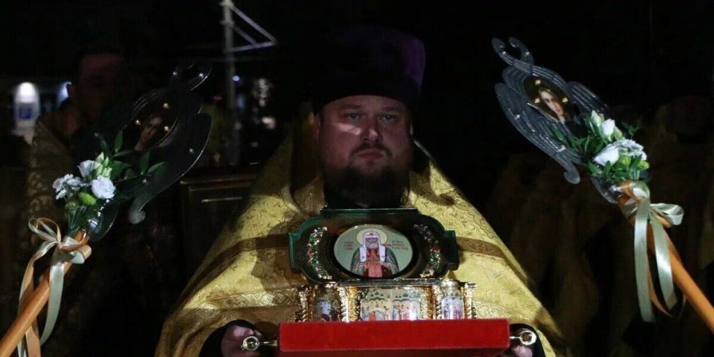 Celebrazione Interconfessionale: Russia e Bielorussia Unite per Onorare la Memoria del Patriarca Tichon