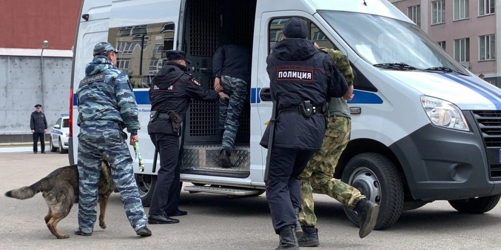 Operazione Antiterrorismo in Russia: 11 Membri di Organizzazione Estremista Arrestati