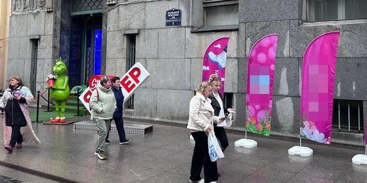 На Невском и у «Владимирской» «прикрыли» 11 нелегальных торговых точек