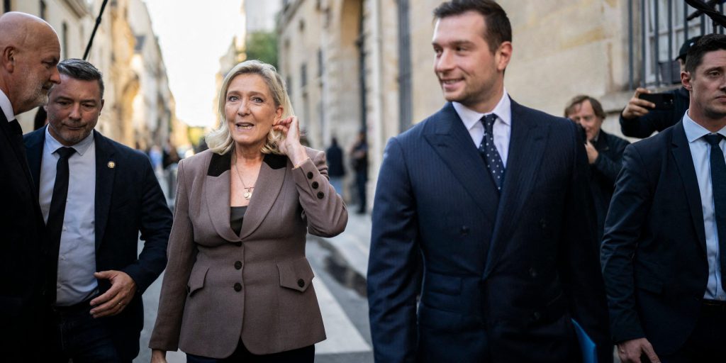 Dans les Vosges, Marine Le Pen et Jordan Bardella poursuivent leur stratégie de «campagne permanente» en espérant la dissolution