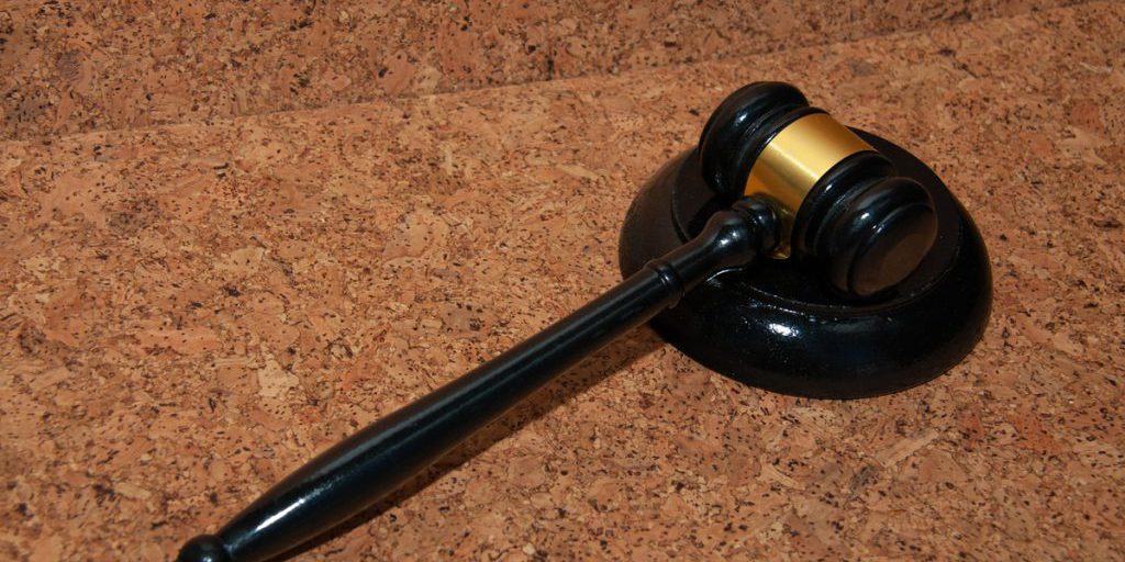 Обнародована причина отставки главы Совета судей РФ