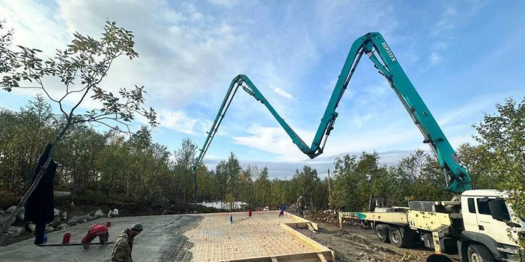 "Nuovi complessi residenziali sulla via Shevchenko a Murmansk: modernità e comfort per una città in crescita"