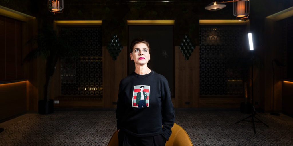 Antonia Dell'Atte piange dopo il licenziamento di Alessandro Lecquio: 35 anni di violenza in TV