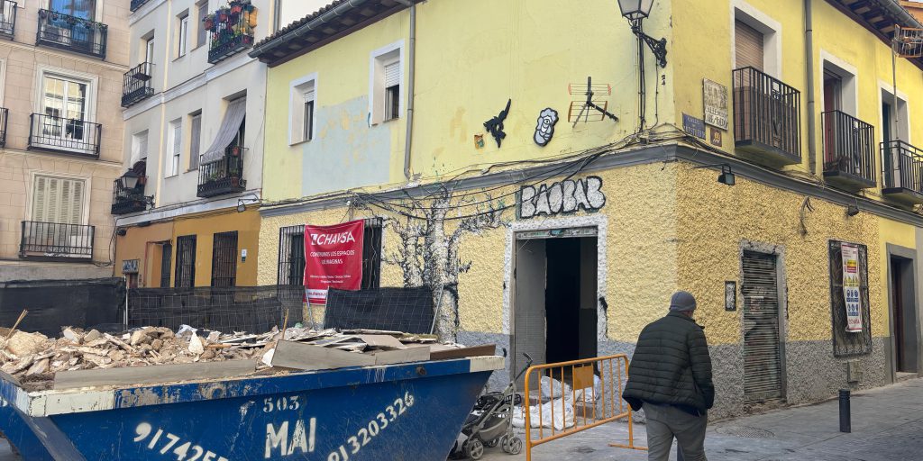 Lavapiés: Baobab chiuso diventerà ostello a capsule mentre residenti denunciano l’imprenditore speculatore