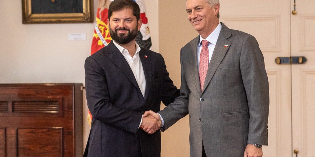 Kast incontra Boric a La Moneda: l'unità nazionale come obiettivo del nuovo governo