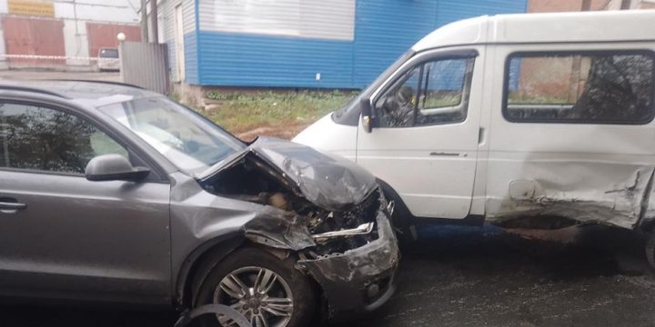 Incidenti stradali nella regione di Vladimir: cinque morti durante il weekend, allarme per la sicurezza stradale