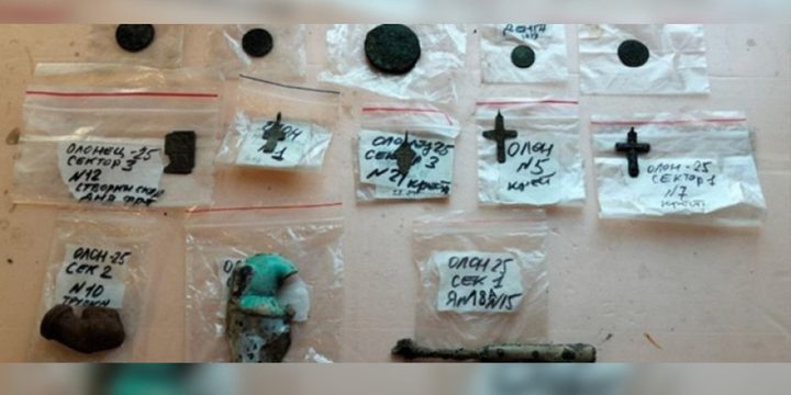 В Олонце при проведении земляных работ, связанных со строительством, были обнаружены старинные предметы