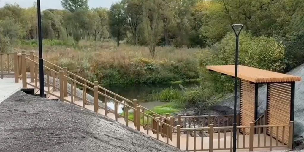 Ristrutturazione dell'area pubblica Rodnik a Gubkin: un nuovo spazio verde per la comunità locale