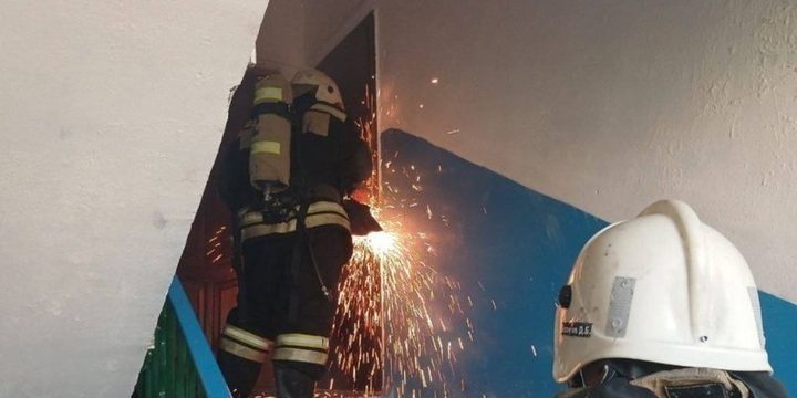 В райцентре Калмыкии загорелась газовая колонка